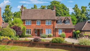 16, Sefton Paddock, Stoke Poges SL2 4PT