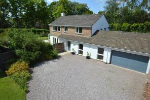 Cinnamon House, Walnut Croft, Churton By Aldford, Chester CH3 6NB