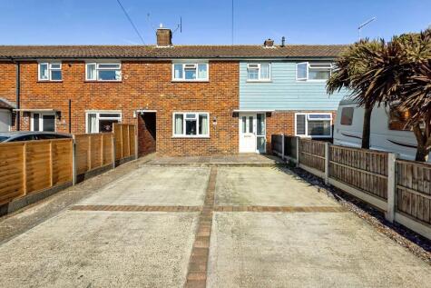Helyers Green, Wick, BN17