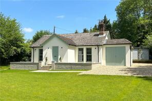 Woodlands, Honeycritch Lane, Froxfield, Petersfield GU32 1BD