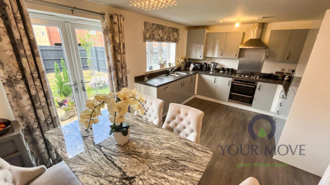 Kitchen/Dining Room