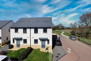 25, Eccleshall Gardens, Bramhope, Leeds LS16 9FH