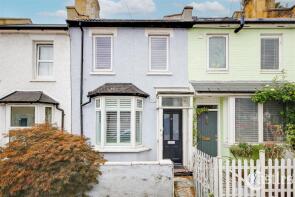 12, Cumberland Road, Wood Green, London N22 7TD