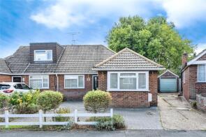 55, Copthall Way, Addlestone KT15 3TU