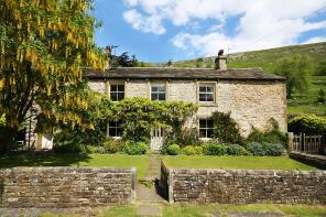 Garris House, Gooselands Hill To Out Gang Lane, Hawkswick, Skipton BD23 5QA