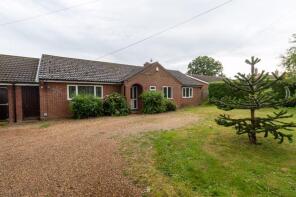 Langmere, Parish Road, Stratton Strawless NR10 5LW