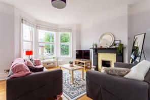 156, Bathurst Gardens, London NW10 5HX