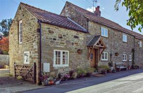 Beauly Cottage, Main Street, Knaresborough HG5 9HS