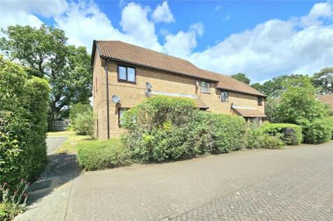 Bluebell Rise, Lightwater, Surrey, GU18