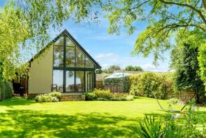 Haddon, Frog Lane, Aylesbury HP18 0AU