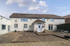 The Old Bakery, A38 Heathfield House To Haycroft Lane, Newport, Berkeley GL13 9PY