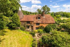 Toys Hill Farm House, Scords Lane, Toys Hill, Brasted TN16 1QE
