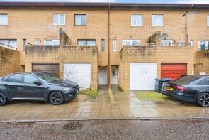 39, Polruan Place, Fishermead, Milton Keynes MK6 2ED