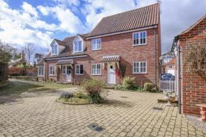 5, Eagle Court, High Street, Beccles NR34 7JX