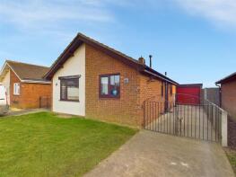 28, Read Way, Lincoln LN4 4JX