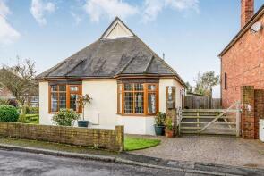 Nibblers Keep, Stone Street, Hythe CT21 4HS