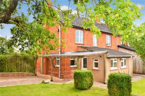 Camborne Cottage, Station Road, Tiverton EX16 7JQ