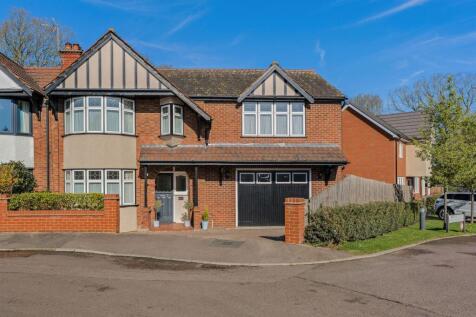 Laburnum Road, Coopersale, CM16