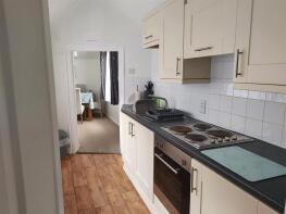 Flat 3, 2, High Street, Launceston PL15 8ER