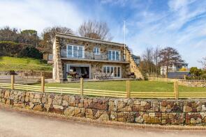 Cliffend Fort, Pett Level Road, Hastings TN35 4EH