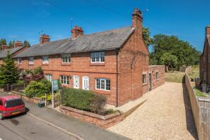10, Elm Tree Cottages, Church Lane, Huxley, Chester CH3 9BQ