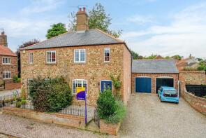 10 Tasslebush Cottage, Townend Court, York YO26 9RD