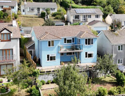 6, Priory View, Totnes TQ9 7HN