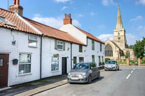 1, Main Street, Hull HU12 0AG