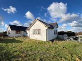Yr Allt, Llanfaelog, Ty Croes LL63 5UB