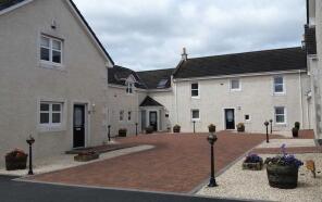 Holly, East Raws Steading, Kilmarnock KA3 6HB