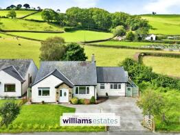 Pen Fron, Ffordd Gogor, Llansannan LL16 5HS