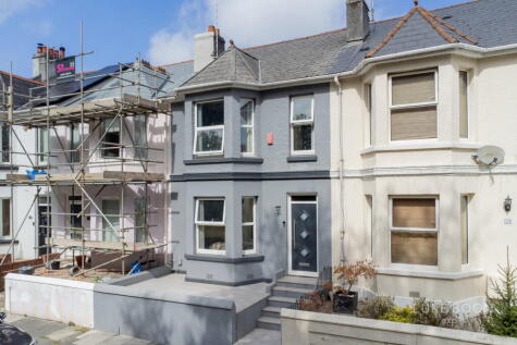 St. Barnabas Terrace, Stoke, PL1 5NN