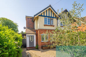 3, Whitepit Lane, Newport PO30 1LX