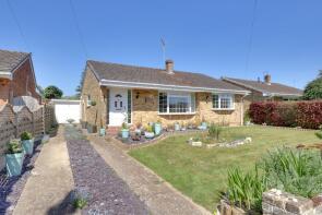 8, Hawthorn Road, Waterlooville PO7 6LJ