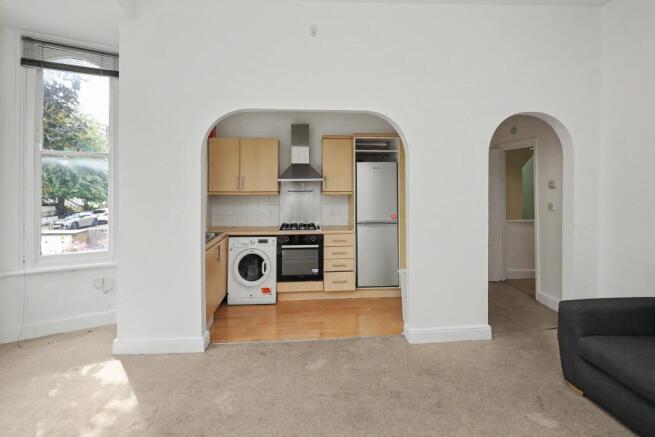 Flat 2, 80 Goldhurst Terrace, South Hampstead, London NW6 3HS