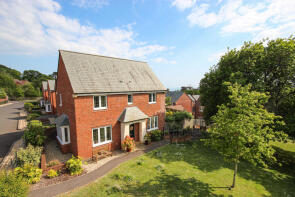 2, Oak View, Lyme Regis DT7 3FA