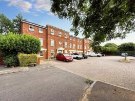 21, Fusilier Way, Northampton NN7 4TH