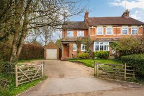 Elm Villas, Crazies Hill, Reading RG10 8LU