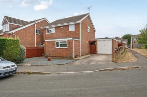 44, Windermere, Liden, Swindon SN3 6JZ