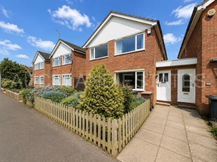Great Slades, Potters Bar