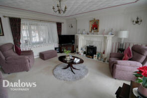14, Magnolia Close, Porth CF39 9TN