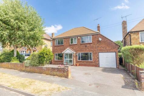 Ashcroft Drive, Denham, UB9