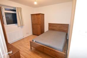 First Floor Flat, 114, Gunnersbury Avenue, Ealing W5 4HB