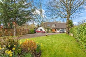 Meadow House, Road From Matthews Cross To Wind Whisle Cross, Cullompton EX15 2ES