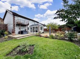 19, Taff Vale Estate, Edwardsville, Treharris CF46 5NJ