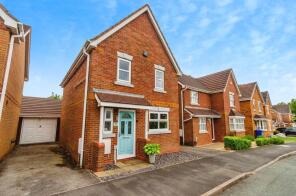 39, Waterlily Close, Hednesford, Cannock WS12 2GN