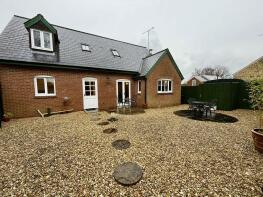 Ty Bach, New Road, Barwick, Yeovil BA22 9UB