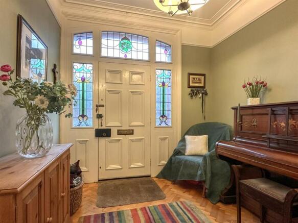 ENTRANCE VESTIBULE