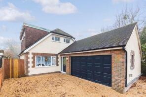 Park View, Brighton Road, Horsham RH13 8HB