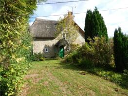 37, Higher Barton, Sherborne DT9 4SU